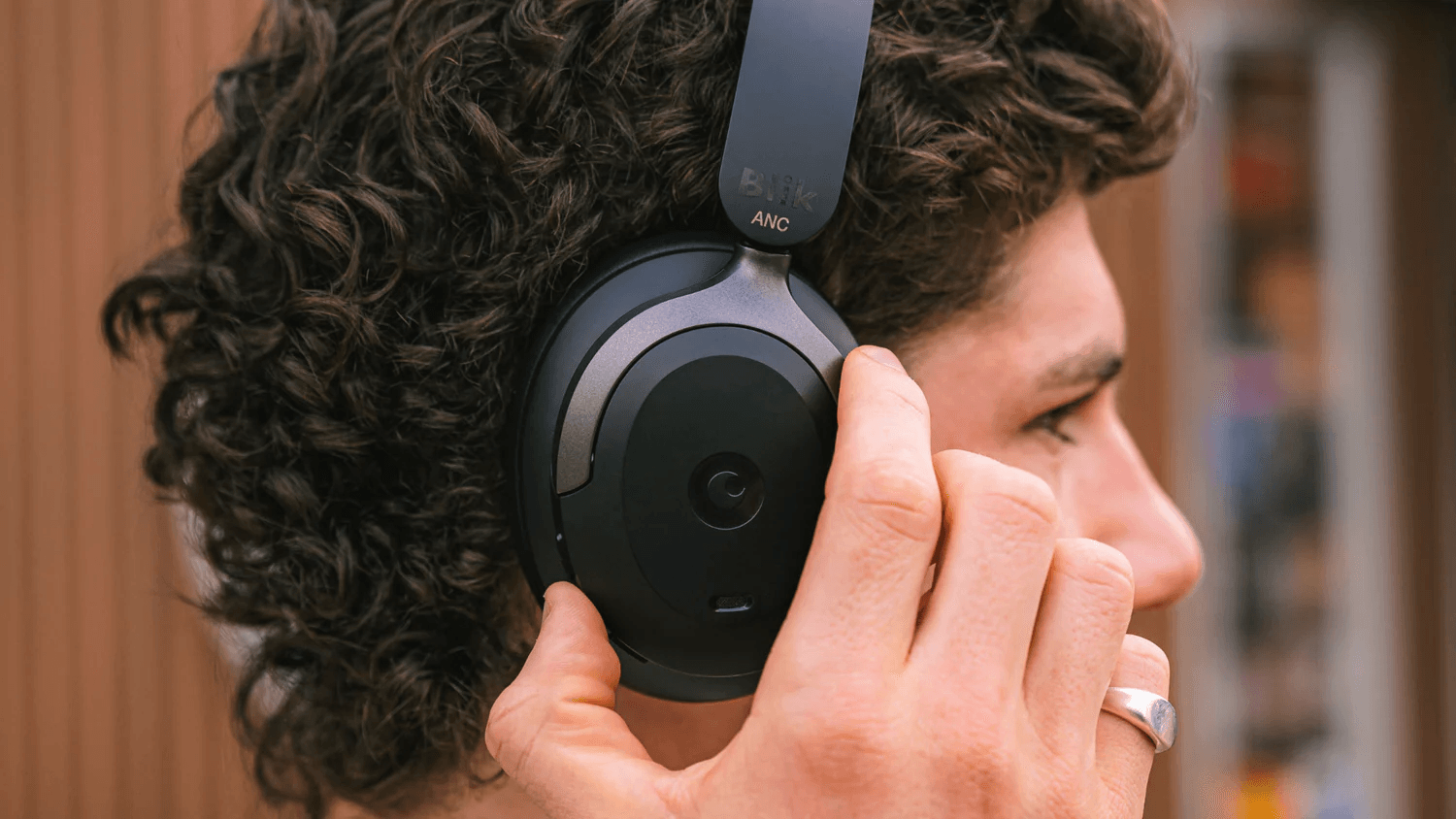 ¿Qué es la cancelación activa de ruido (ANC)?